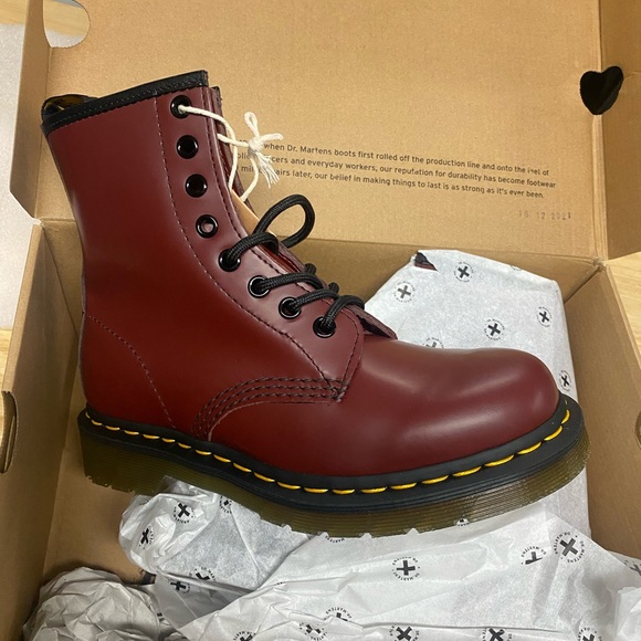 Dr. Martens’ AirWair Cherry Red - Picture 7 of 7